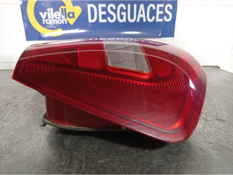 Recambio de piloto trasero derecho para kia cerato referencia OEM IAM    Recambio de piloto trasero derecho para kia cerato referencia OEM IAM