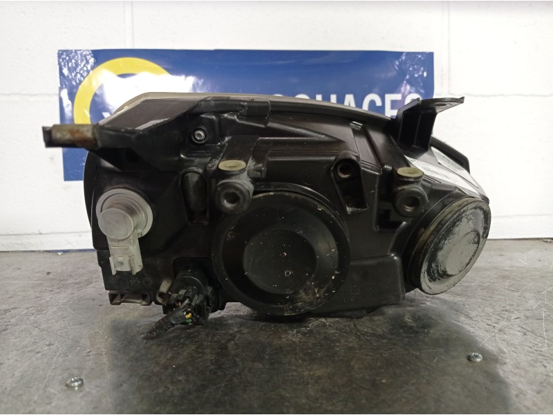 Recambio de faro izquierdo para lada 1119 referencia OEM IAM    Recambio de faro izquierdo para lada 1119 referencia OEM IAM