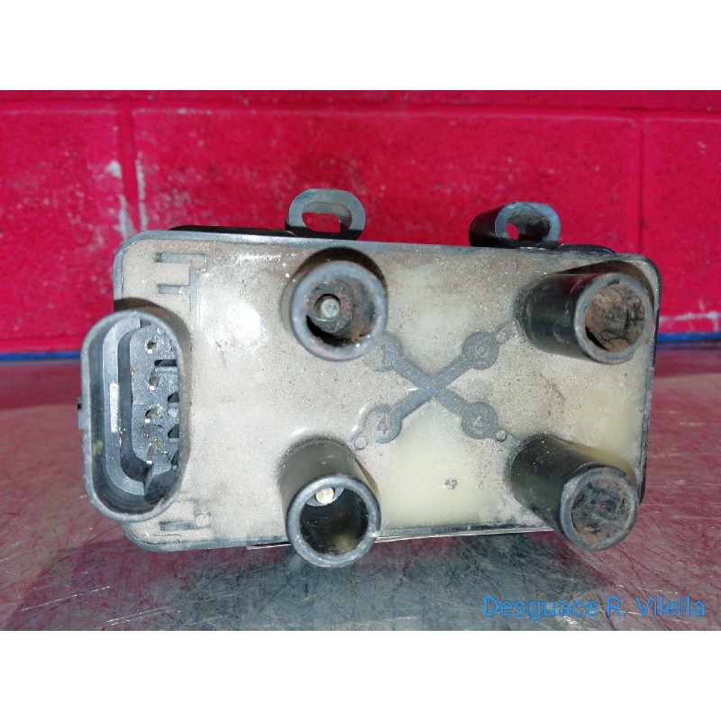 Recambio de bobina encendido para renault clio ii fase i (b/cbo) 1.2 | 0.98 - ... 1.2 | 0.98 - ... referencia OEM IAM 15038  