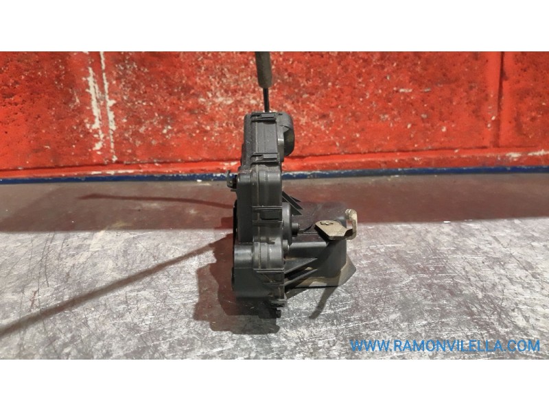 Recambio de cerra. puer. delantero derecha para bmw serie 3 berlina (e46) 320d | 04.98 - 12.01 320d | 04.98 - 12.01 referencia O