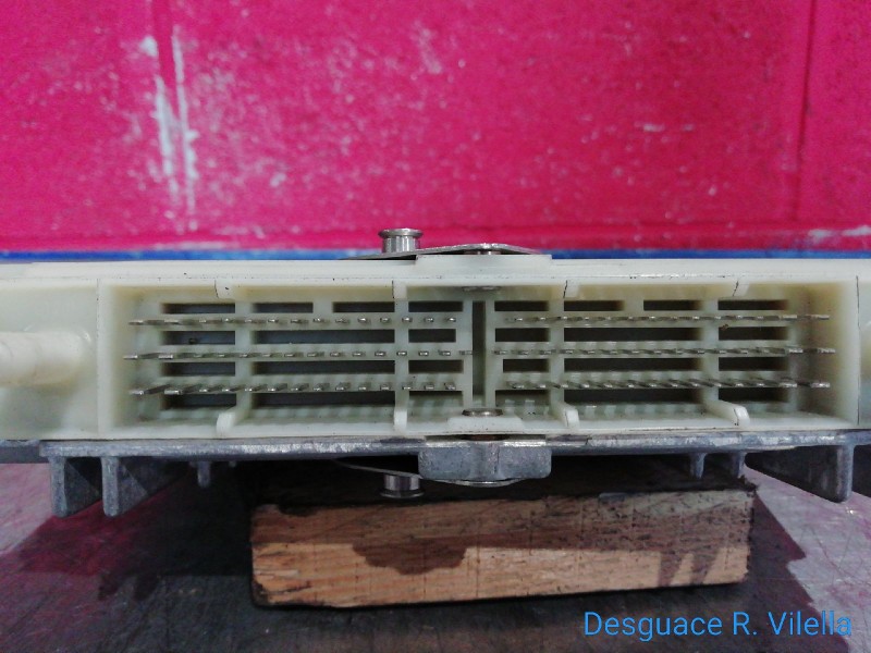 Recambio de centralita motor uce para volvo v70 familiar metropolitan | 01.98 - ... metropolitan | 01.98 - ... referencia OEM IA