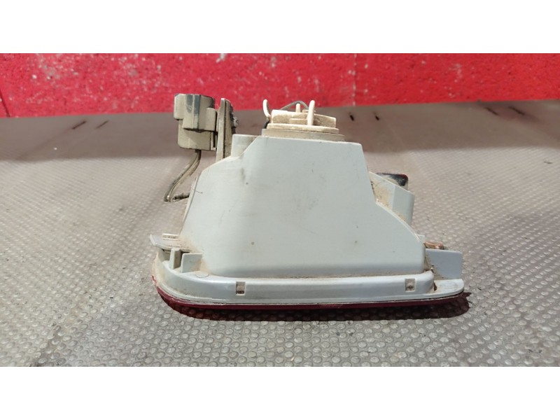 Recambio de faro antiniebla trasero derecho para chevrolet epica lt | 0.06 - ... lt | 0.06 - ... referencia OEM IAM    Recambio de faro antiniebla trasero derecho para chevrolet epica lt | 0.06 - ... lt | 0.06 - ... referencia OEM IAM