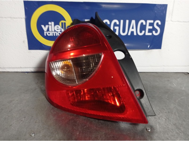 Recambio de piloto trasero izquierdo para renault clio iii  | 0.05 - ...  | 0.05 - ... referencia OEM IAM   