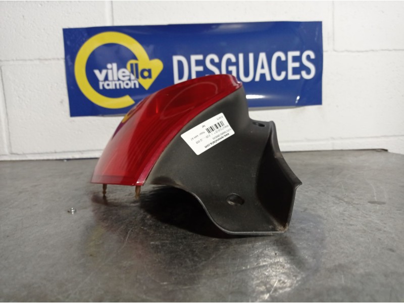 Recambio de piloto trasero derecho para renault clio iii  | 0.05 - ...  | 0.05 - ... referencia OEM IAM   