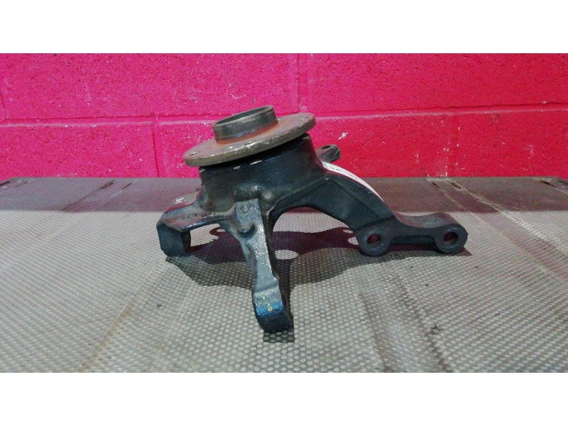 Recambio de mangueta delantera izquierda para renault laguna ii (bg0) referencia OEM IAM    Recambio de mangueta delantera izquierda para renault laguna ii (bg0) referencia OEM IAM
