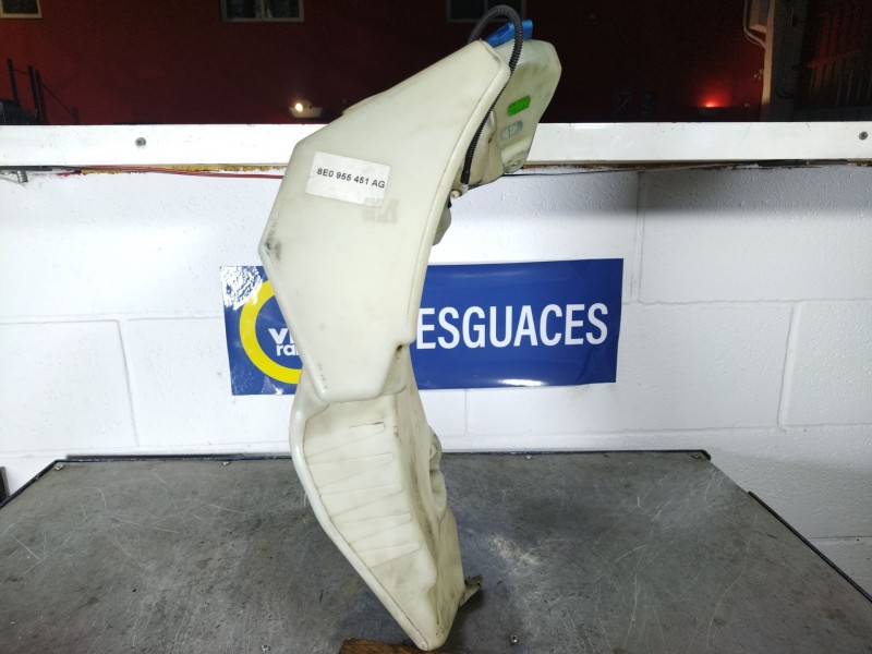 Recambio de deposito limpia para audi a4 berlina (8e) 1.9 tdi referencia OEM IAM 8E0955453AQ 8E0955451AG  Recambio de deposito limpia para audi a4 berlina (8e) 1.9 tdi referencia OEM IAM 8E0955453AQ 8E0955451AG