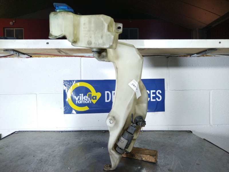 Recambio de deposito limpia para audi a4 berlina (8e) 1.9 tdi referencia OEM IAM 8E0955453AQ 8E0955451AG  Recambio de deposito limpia para audi a4 berlina (8e) 1.9 tdi referencia OEM IAM 8E0955453AQ 8E0955451AG