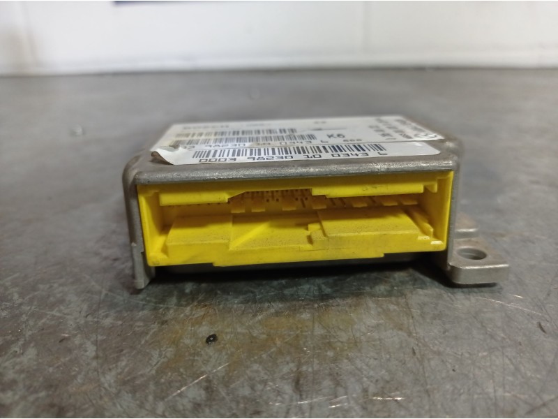 Recambio de centralita airbag para mercedes clase a (w168) 1.6 cat | 0.97 - 0.04 1.6 cat | 0.97 - 0.04 referencia OEM IAM 028500