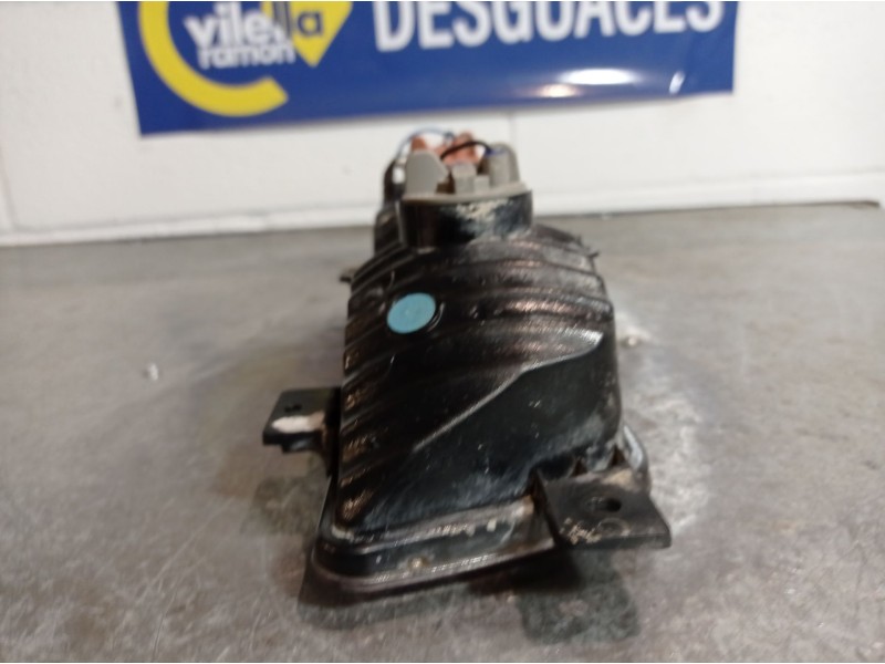 Recambio de piloto trasero central para chevrolet orlando ltz referencia OEM IAM    Recambio de piloto trasero central para chevrolet orlando ltz referencia OEM IAM