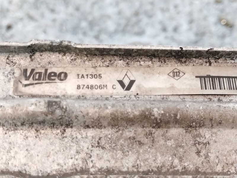 Recambio de intercooler para renault master chasis cabina caja 3500 medio 2.5dci 120 referencia OEM IAM IA1305  