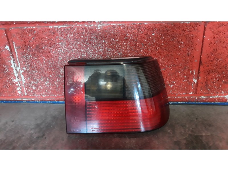 Recambio de piloto trasero derecho para seat ibiza ibiza 1.6i glx referencia OEM IAM   