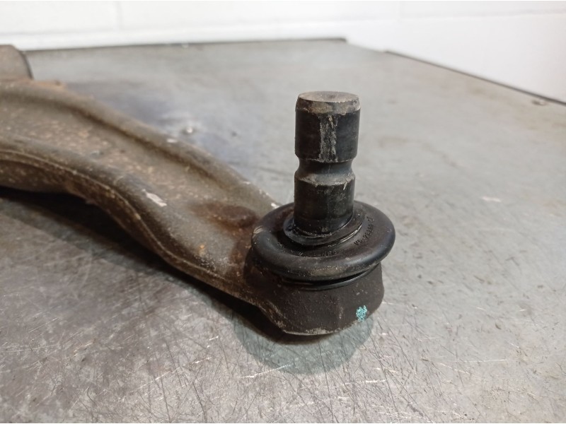 Recambio de brazo suspension inferior delantero derecho para chevrolet orlando ltz referencia OEM IAM    Recambio de brazo suspension inferior delantero derecho para chevrolet orlando ltz referencia OEM IAM