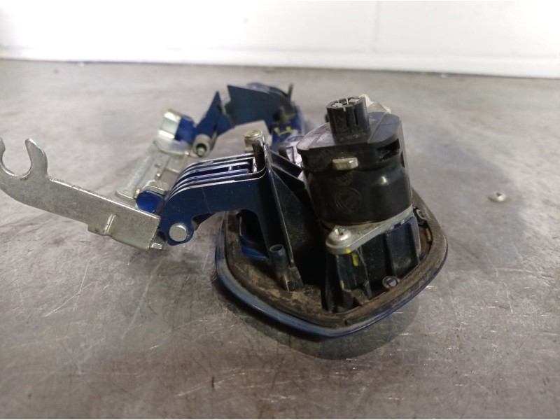 Recambio de maneta exterior lateral izquierda para fiat grande punto (199)  | 0.05 - ...  | 0.05 - ... referencia OEM IAM   