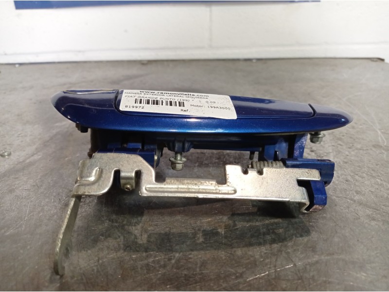 Recambio de maneta exterior lateral izquierda para fiat grande punto (199)  | 0.05 - ...  | 0.05 - ... referencia OEM IAM   