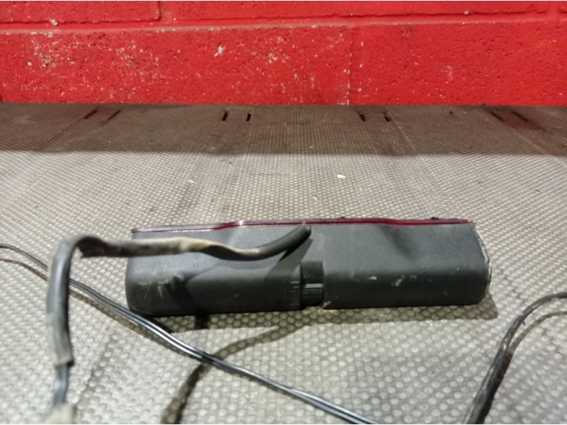 Recambio de luz central de freno para peugeot 306 berlina 3/4/5 puertas (s2) 1.9 diesel | 0.97 - ... 1.9 diesel | 0.97 - ... ref