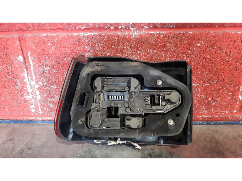 Recambio de piloto trasero derecho para seat ibiza ibiza 1.6i glx referencia OEM IAM   