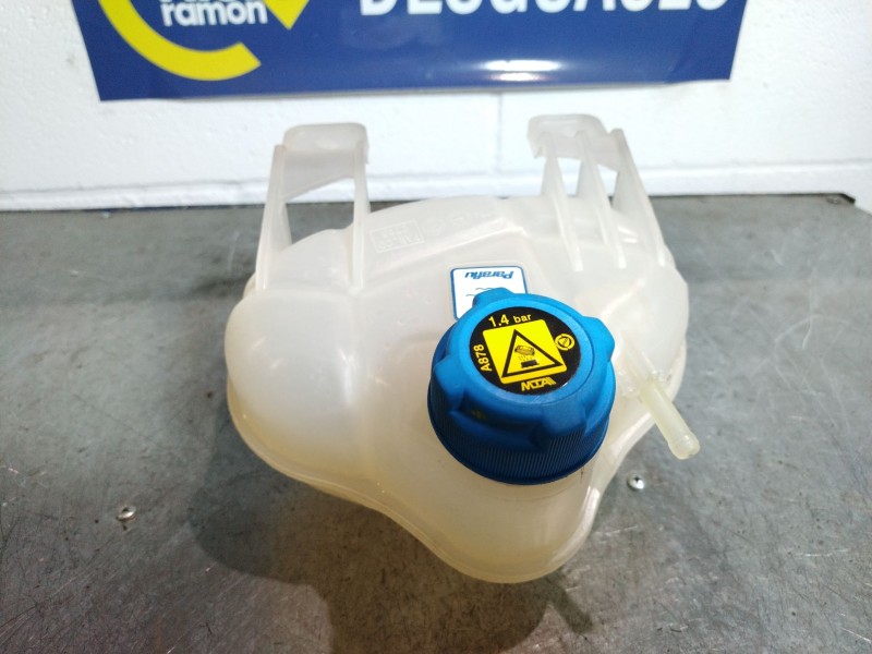 Recambio de deposito expansion para fiat grande punto (199)  | 0.05 - ...  | 0.05 - ... referencia OEM IAM    Recambio de deposito expansion para fiat grande punto (199)  | 0.05 - ...  | 0.05 - ... referencia OEM IAM