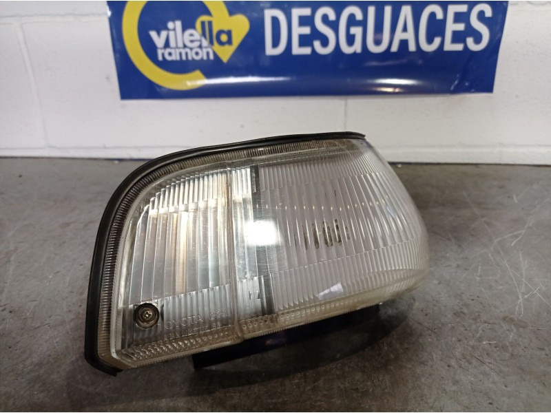 Recambio de piloto delantero derecho para toyota corolla referencia OEM IAM   