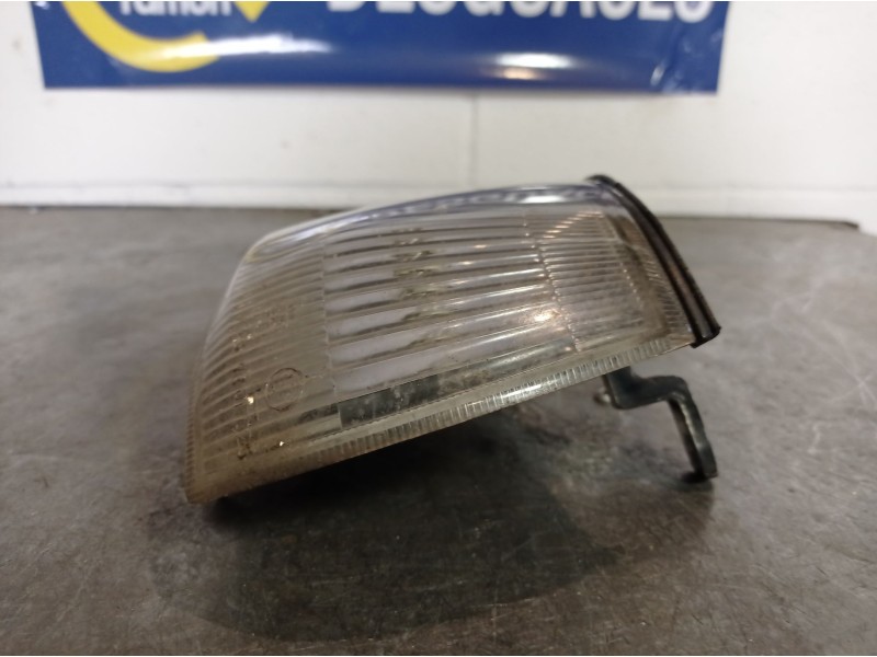 Recambio de piloto delantero derecho para toyota corolla referencia OEM IAM   