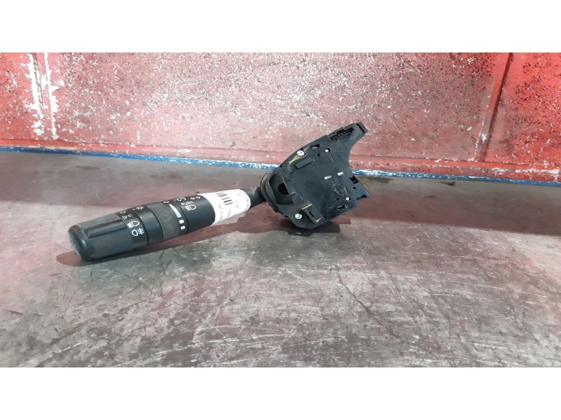 Recambio de mando intermitentes para dodge caliber  | 0.06 - ...  | 0.06 - ... referencia OEM IAM 214866105 07562 
