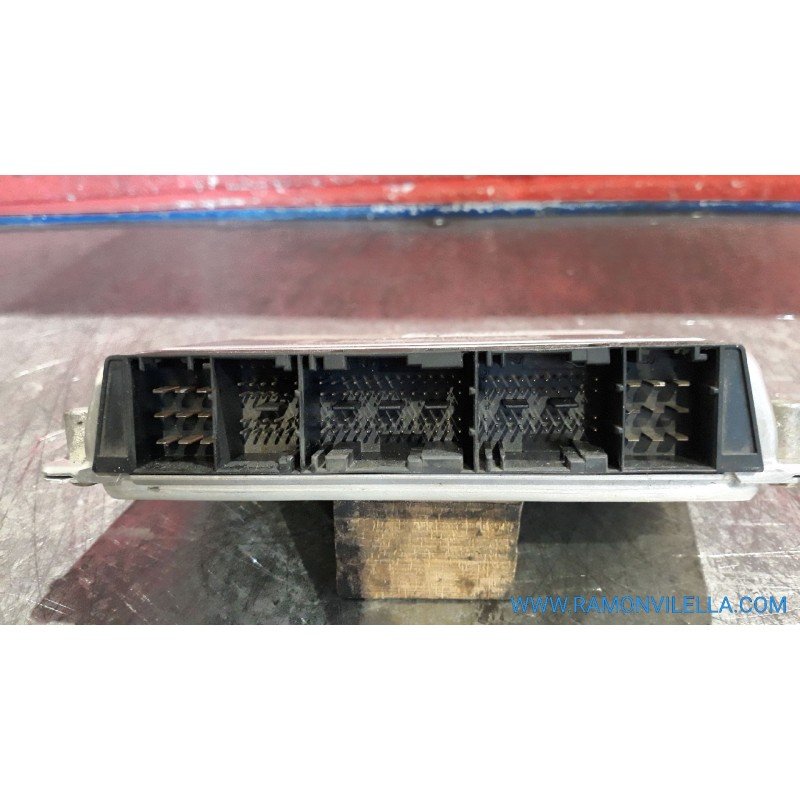 Recambio de centralita motor uce para bmw serie 3 berlina (e46) 320d | 04.98 - 12.01 320d | 04.98 - 12.01 referencia OEM IAM 028