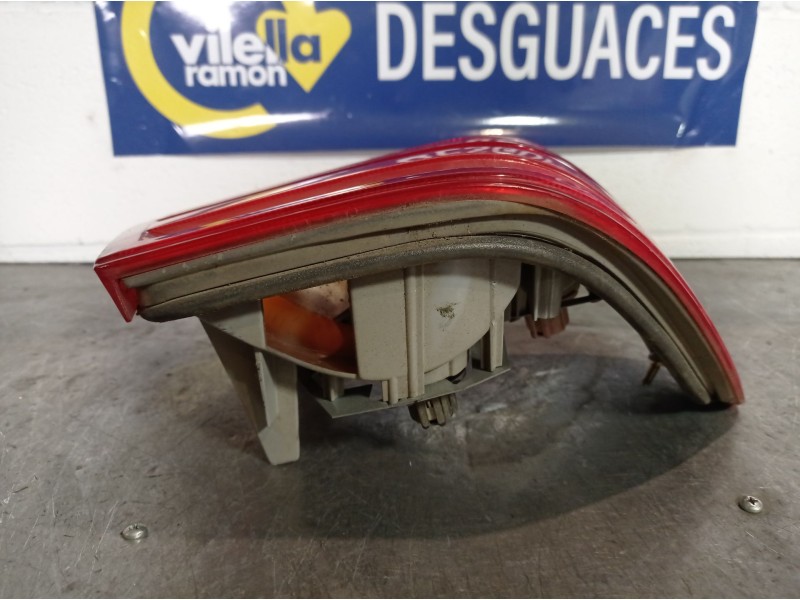 Recambio de piloto trasero izquierdo para mercedes clase e (w210) berlina referencia OEM IAM A2108204364  