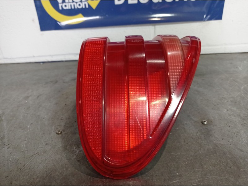 Recambio de piloto trasero derecho para mercedes clase e (w210) berlina referencia OEM IAM A2108200264  