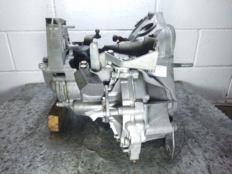 Recambio de caja cambios para fiat grande punto (199)  | 0.05 - ...  | 0.05 - ... referencia OEM IAM 21800516316   Recambio de caja cambios para fiat grande punto (199)  | 0.05 - ...  | 0.05 - ... referencia OEM IAM 21800516316