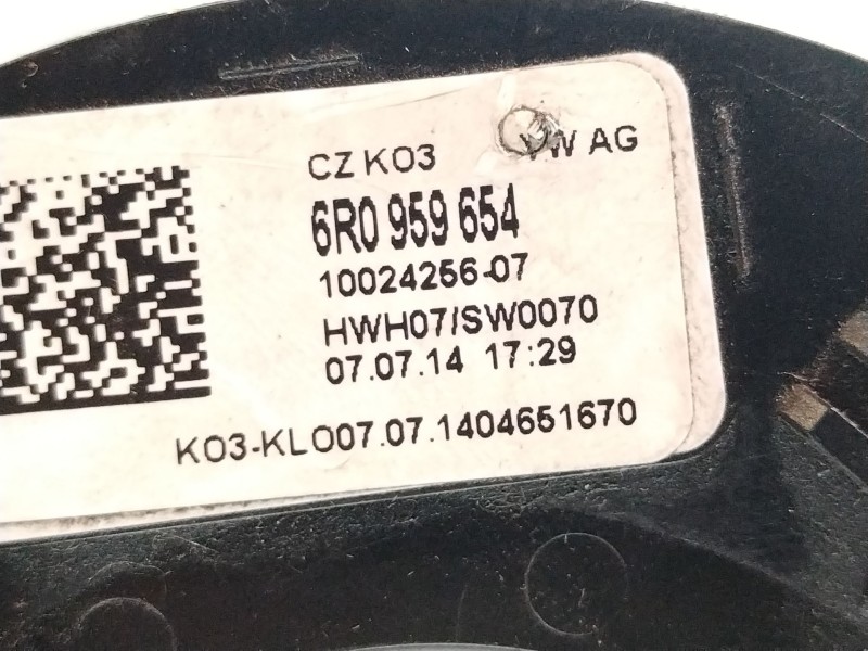 Recambio de anillo airbag para volkswagen caravelle corto 2.0 115 trendline referencia OEM IAM 6R0959654  