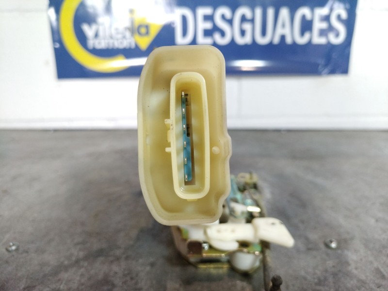 Recambio de cerradura puerta delantera izquierda para toyota yaris verso (ncp2/nlp2)  | 0.99 - 0.05  | 0.99 - 0.05 referencia OE