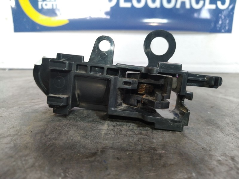 Recambio de maneta interior delantera izquierda para toyota yaris verso (ncp2/nlp2)  | 0.99 - 0.05  | 0.99 - 0.05 referencia OEM