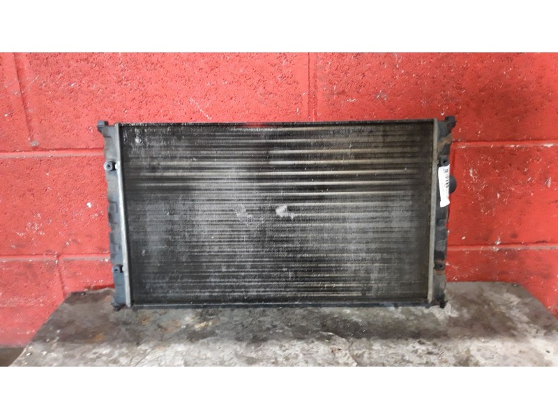 Recambio de radiador agua para seat ibiza ibiza 1.6i glx referencia OEM IAM   