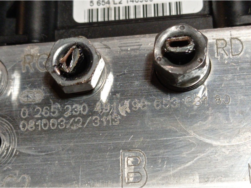 Recambio de abs para peugeot 308 sw  | 0.08 - ...  | 0.08 - ... referencia OEM IAM 9666093280 0265951134 