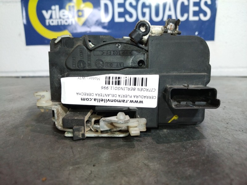 Recambio de cerradura puerta delantera derecha para citroen berlingo 1.9 600 d furg. referencia OEM IAM   