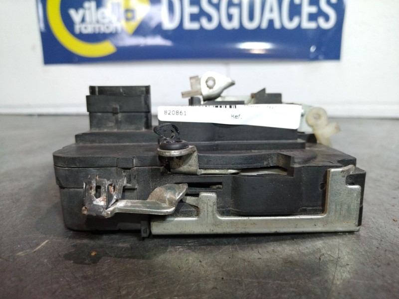 Recambio de cerradura puerta delantera derecha para citroen berlingo 1.9 600 d furg. referencia OEM IAM   