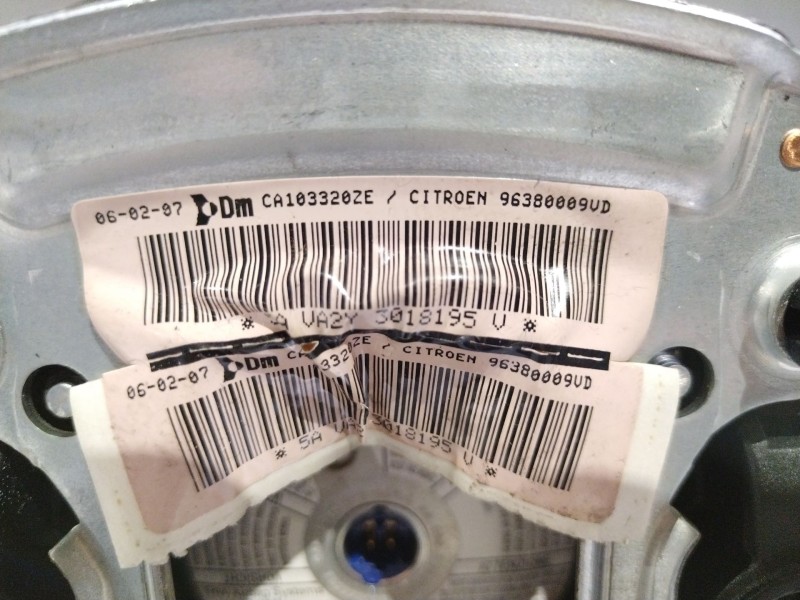 Recambio de airbag delantero izquierdo para citroen c3 1.1 referencia OEM IAM    Recambio de airbag delantero izquierdo para citroen c3 1.1 referencia OEM IAM