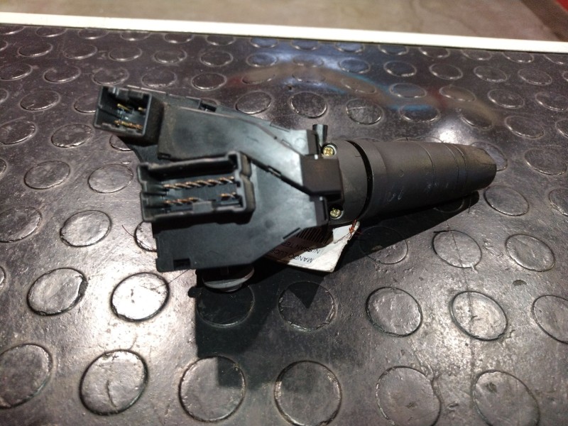 Recambio de mando luces para nissan terrano/terrano.ii (r20) comfort | 12.99 - 12.04 comfort | 12.99 - 12.04 referencia OEM IAM 