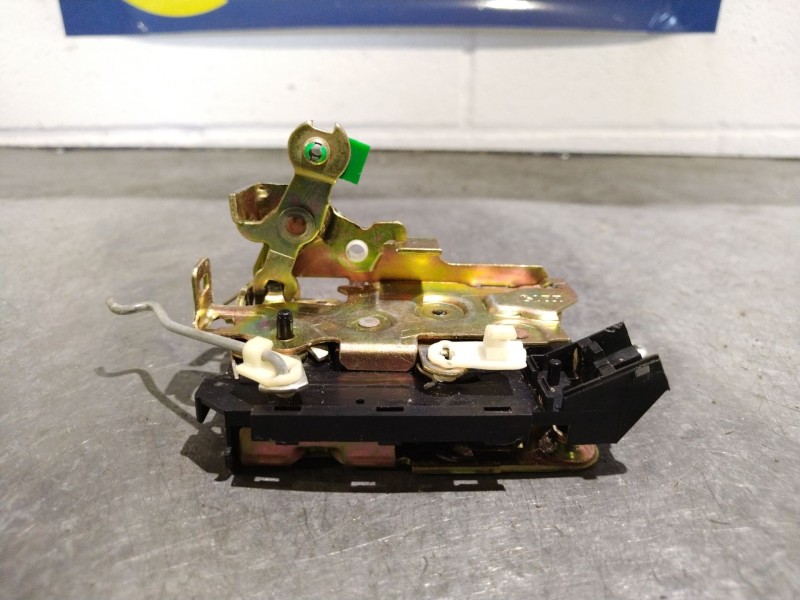 Recambio de cerradura puerta delantera derecha para renault express express 1.9 d referencia OEM IAM   