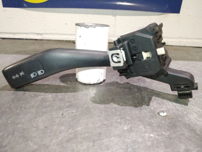 Recambio de mando intermitentes para skoda octavia berlina (1u2) 2.0 referencia OEM IAM 1K0953513  