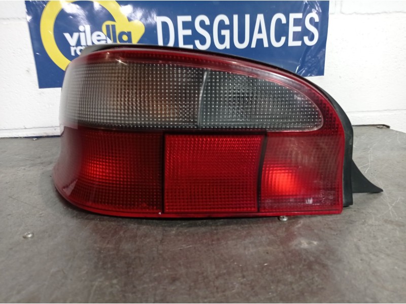 Recambio de piloto trasero izquierdo para citroen saxo 1.4 referencia OEM IAM   