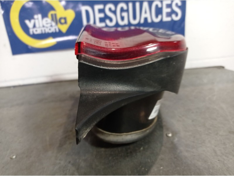 Recambio de piloto trasero izquierdo para citroen saxo 1.4 referencia OEM IAM   