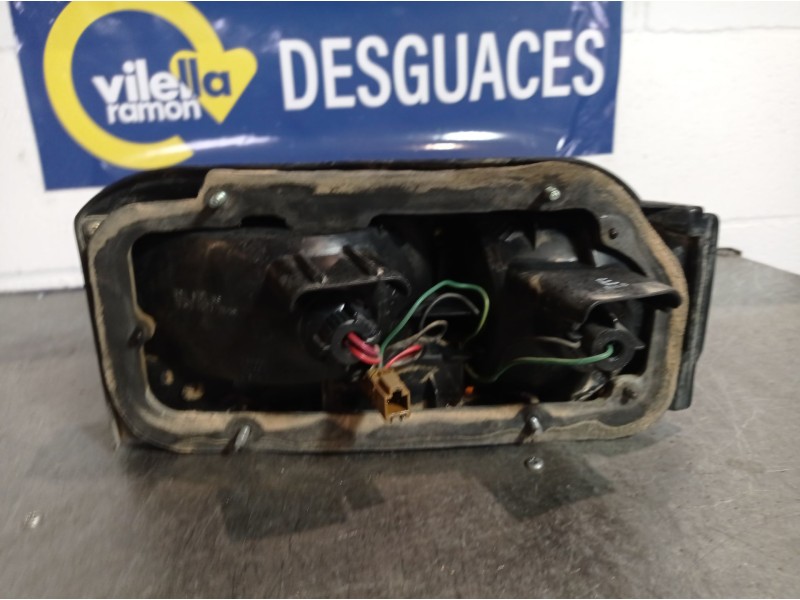 Recambio de piloto trasero izquierdo para nissan prairie pro (m11) 2.0 i referencia OEM IAM    Recambio de piloto trasero izquierdo para nissan prairie pro (m11) 2.0 i referencia OEM IAM