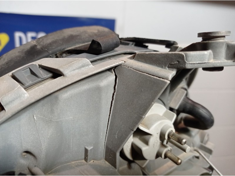 Recambio de faro derecho para mercedes clase e (w210) berlina 2.8 v6 18v cat referencia OEM IAM   