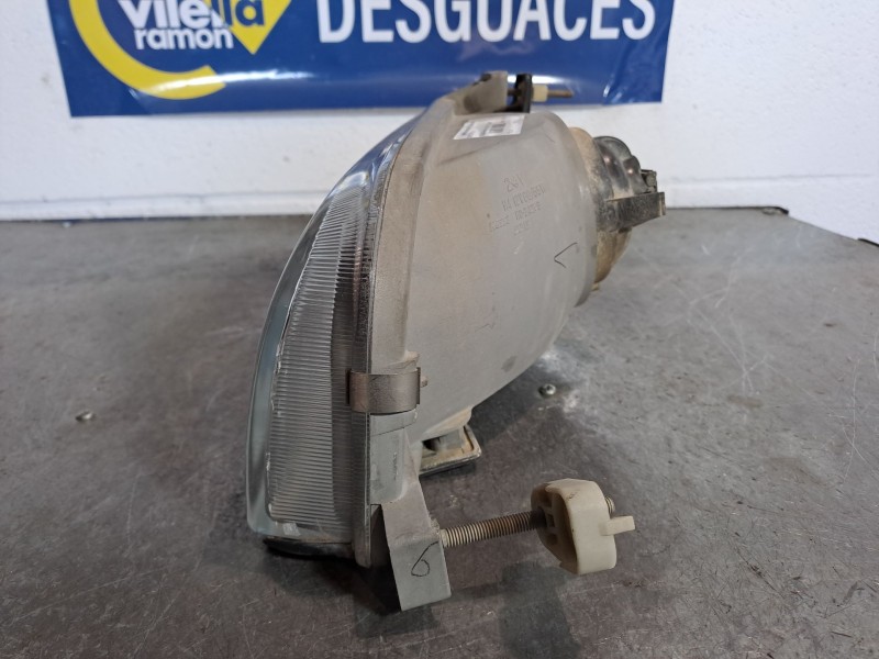 Recambio de faro derecho para nissan prairie pro (m11) 2.0 i referencia OEM IAM    Recambio de faro derecho para nissan prairie pro (m11) 2.0 i referencia OEM IAM