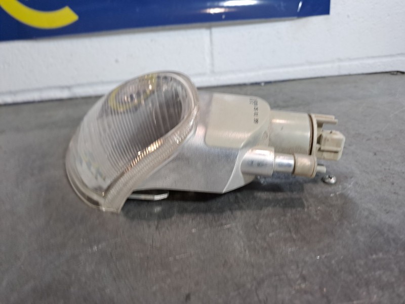 Recambio de piloto delantero derecho para citroen saxo 1.4 referencia OEM IAM   