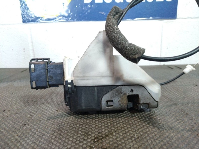 Recambio de cerradura puerta delantera derecha para peugeot 308 sw  | 0.08 - ...  | 0.08 - ... referencia OEM IAM 732074  