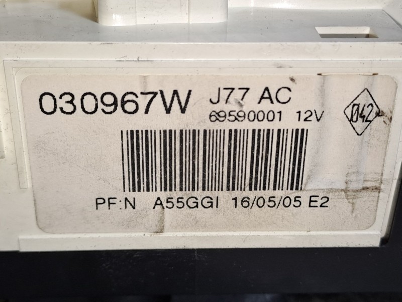 Recambio de mando calefaccion aire acondicionado para renault modus 1.5 dci diesel referencia OEM IAM 030967W 69590001 