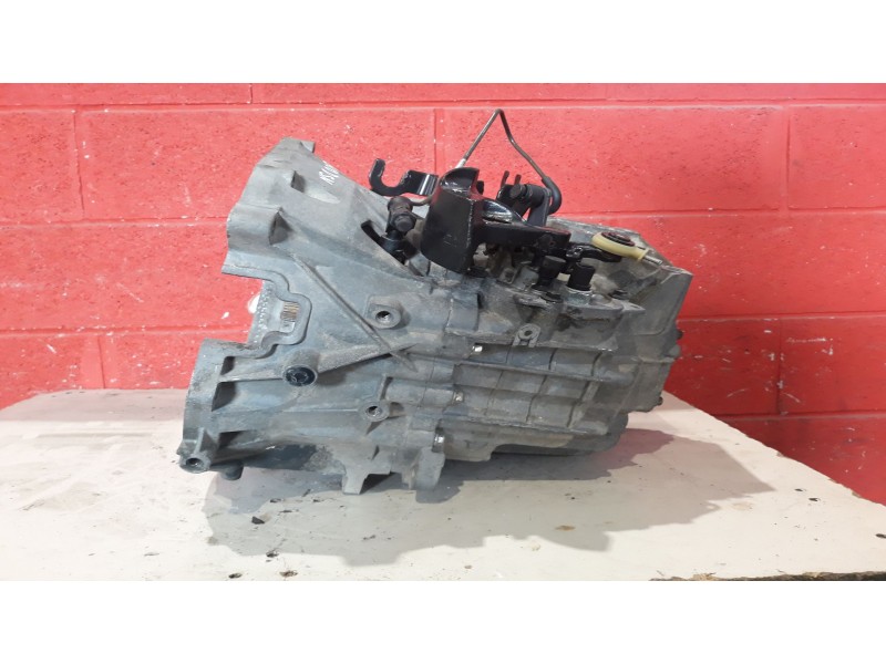 Recambio de caja cambios para ford mondeo 2.0 tdci 140 ghia auto referencia OEM IAM 5S7R7002CB  