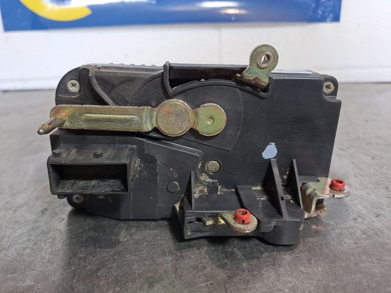 Recambio de cerradura puerta delantera izquierda para citroen jumpy 1.9 diesel referencia OEM IAM   