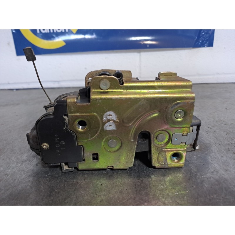 Recambio de cerradura puerta delantera derecha para seat arosa (6h1)  | 0.97 - 0.01  | 0.97 - 0.01 referencia OEM IAM   
